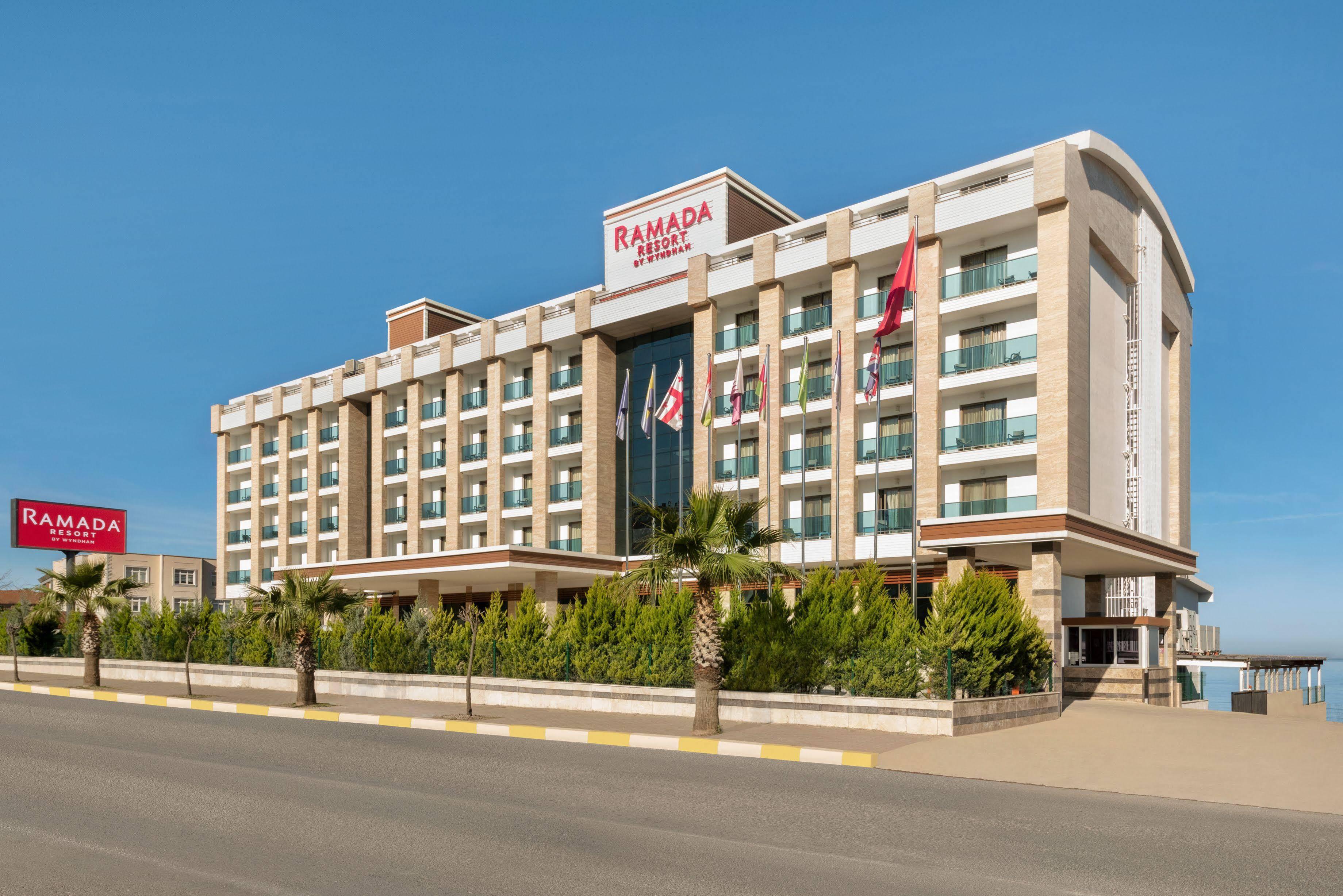 Ramada Resort By Wyndham Unye Esterno foto