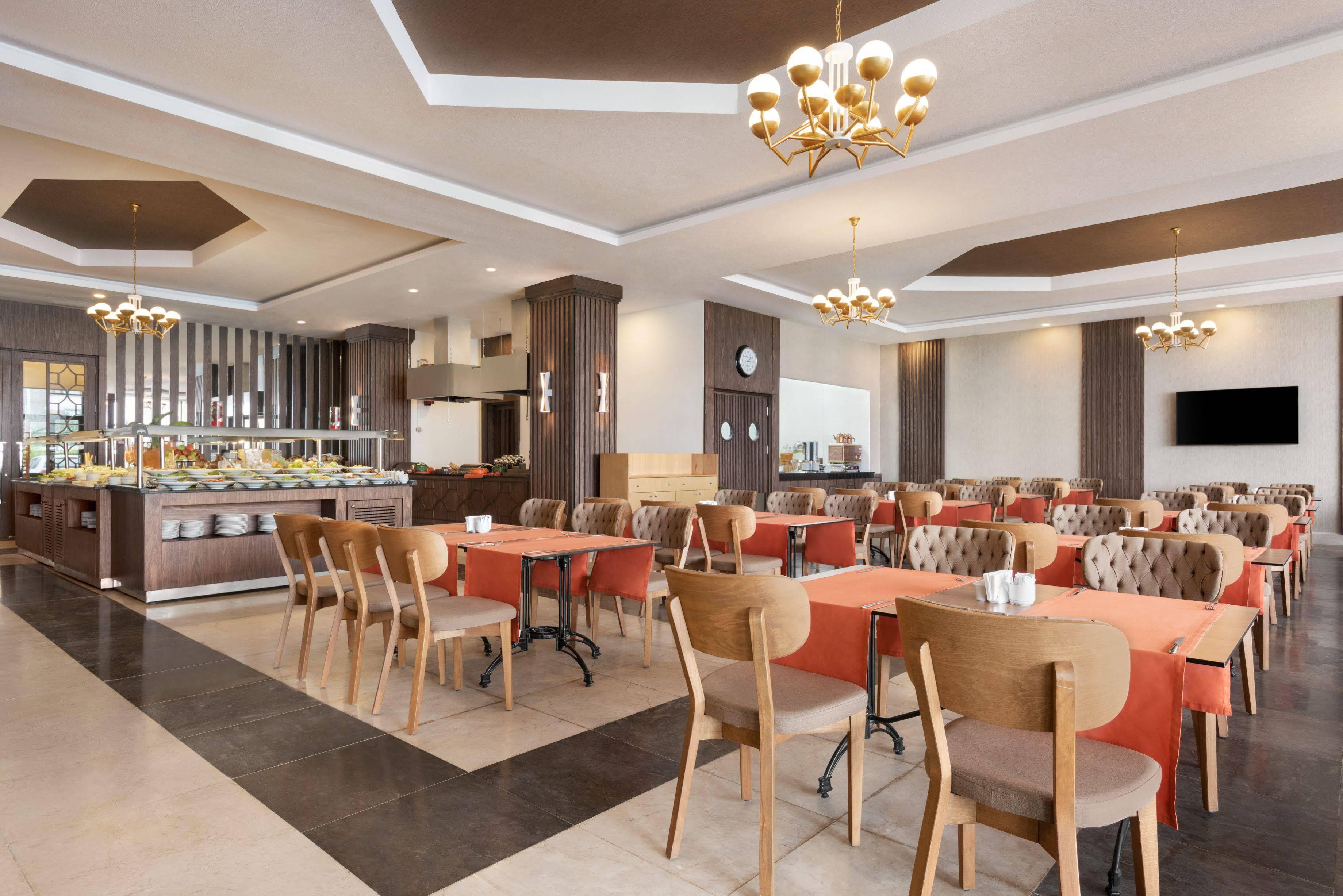 Ramada Resort By Wyndham Unye Esterno foto