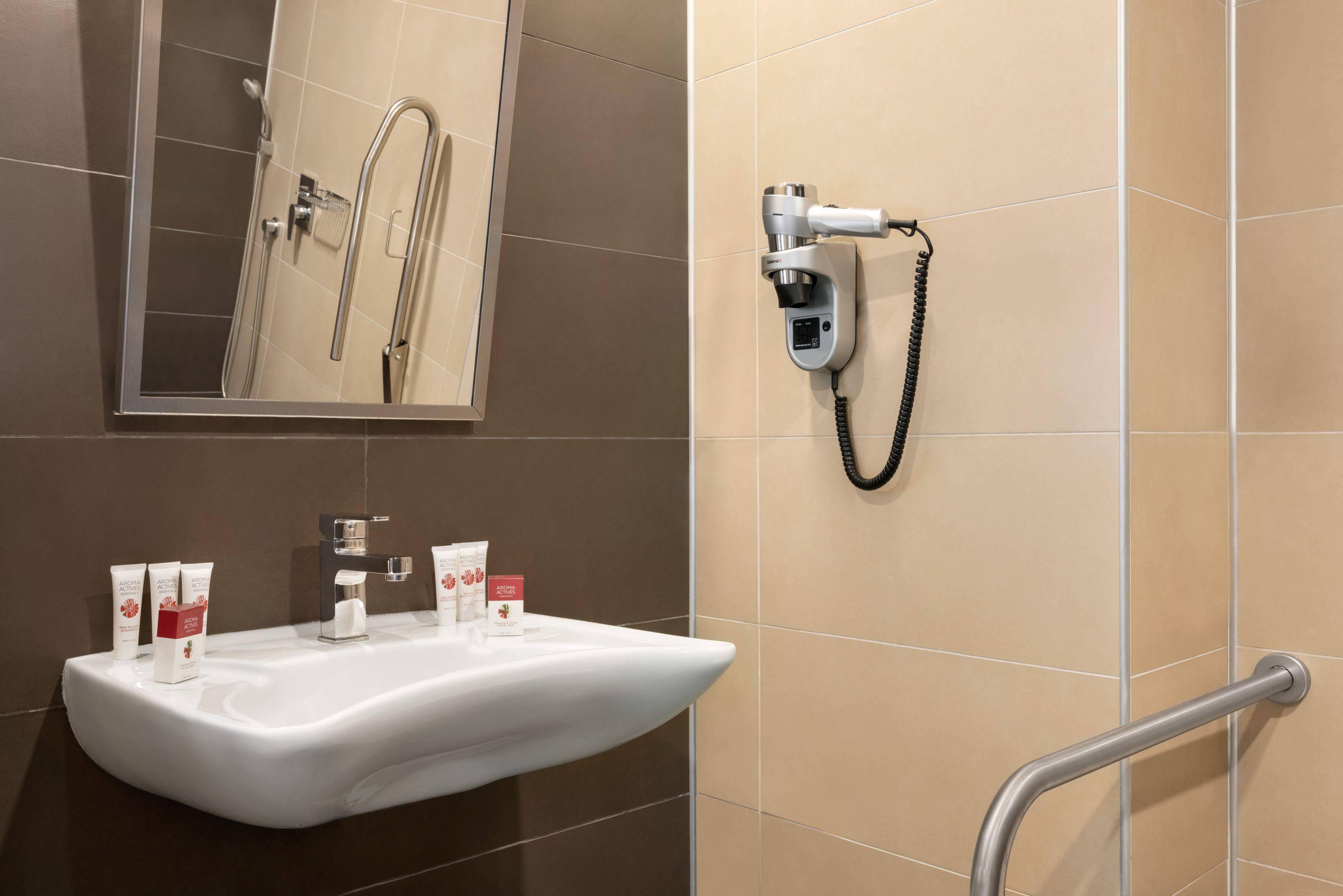 Ramada Resort By Wyndham Unye Esterno foto