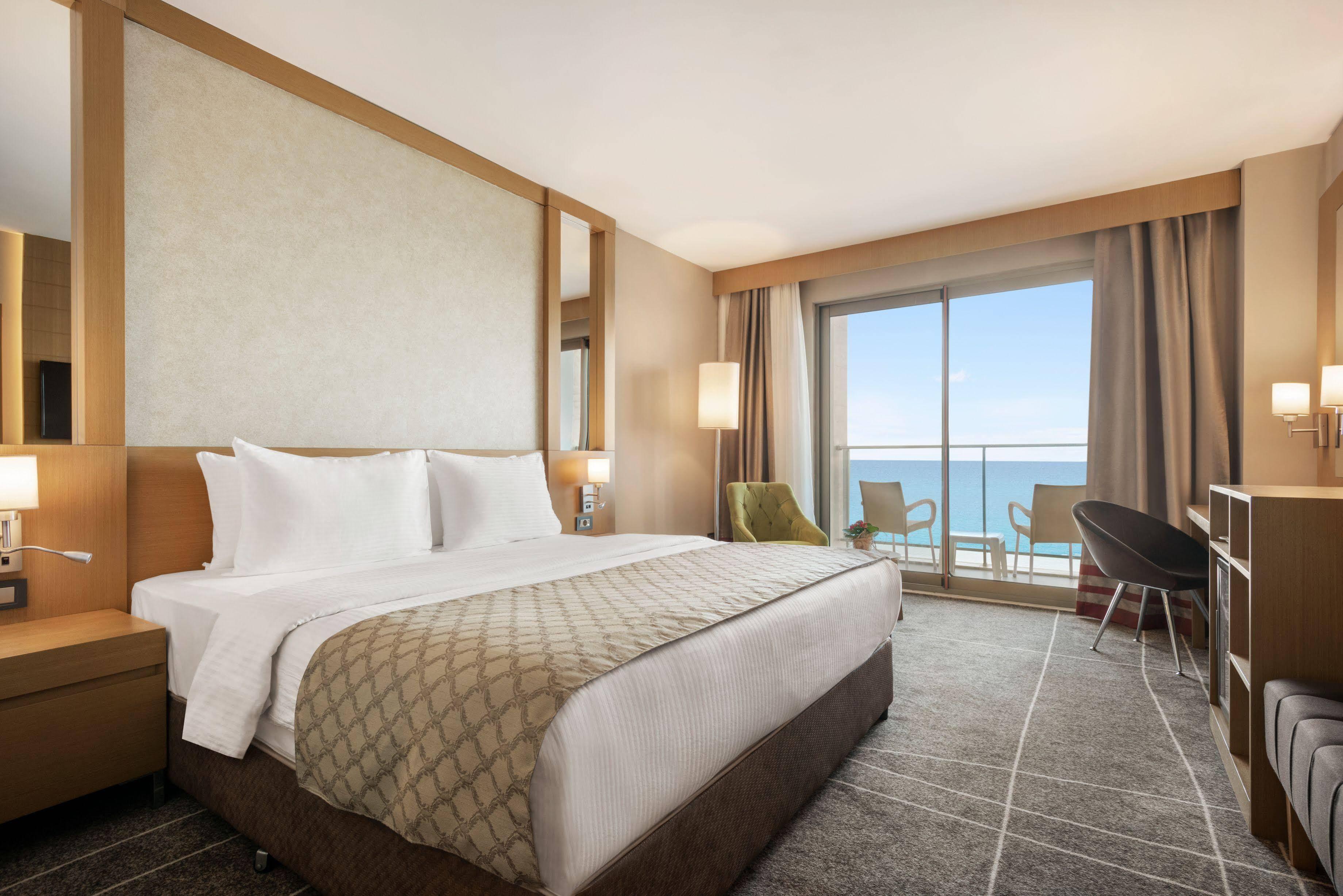 Ramada Resort By Wyndham Unye Esterno foto